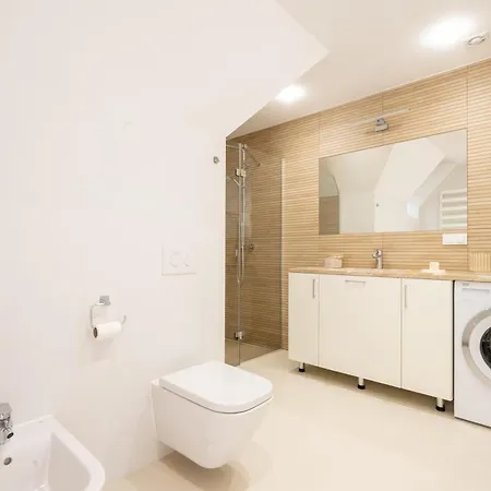 Apartment Aziza